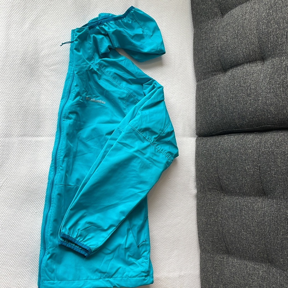 Columbia Women’s Mystic Trail Jacket.  Teal. XL